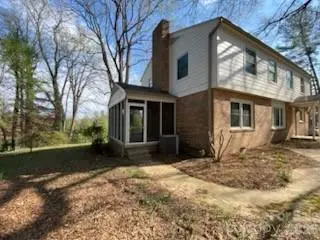 640 Edgewood DR, Wilkesboro, NC 28697