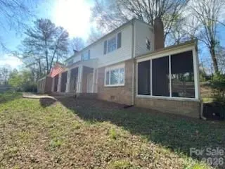 640 Edgewood DR, Wilkesboro, NC 28697