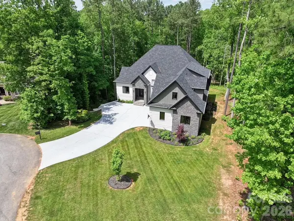 4135 Mineral LN #24, Lincolnton, NC 28092