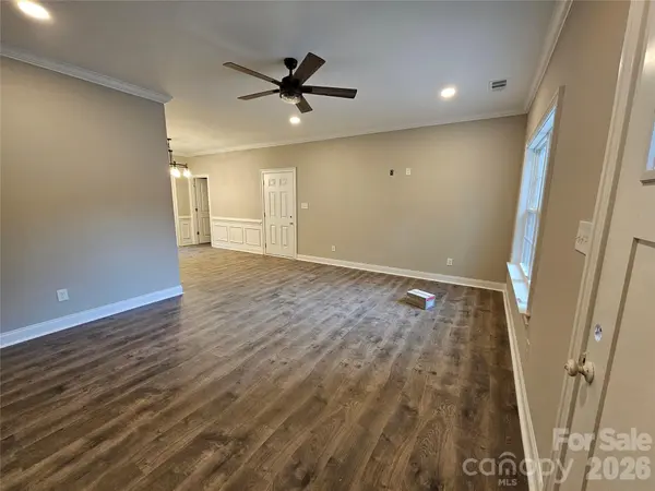 2566 Heather LN, Lancaster, SC 29720