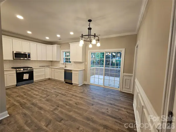 2566 Heather LN, Lancaster, SC 29720
