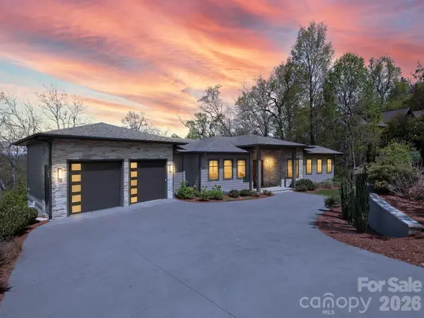 642 Altamont VW, Asheville, NC 28804