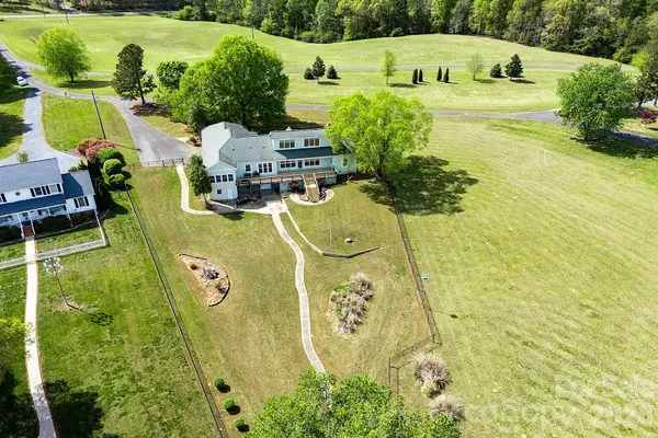 46356 Chase Point DR, Norwood, NC 28128