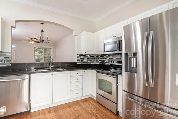 206 S Cedar ST, Charlotte, NC 28202