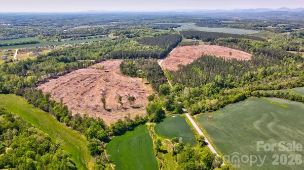 225 Midway RD, Statesville, NC 28625