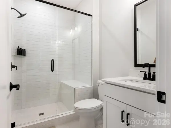 2555 Deacon AVE, Charlotte, NC 28204