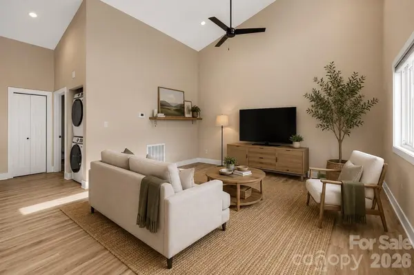 207 Hanover ST, Asheville, NC 28806