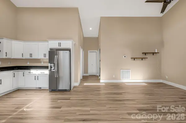 207 Hanover ST, Asheville, NC 28806