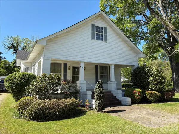 114 Hampton ST, Chester, SC 29706