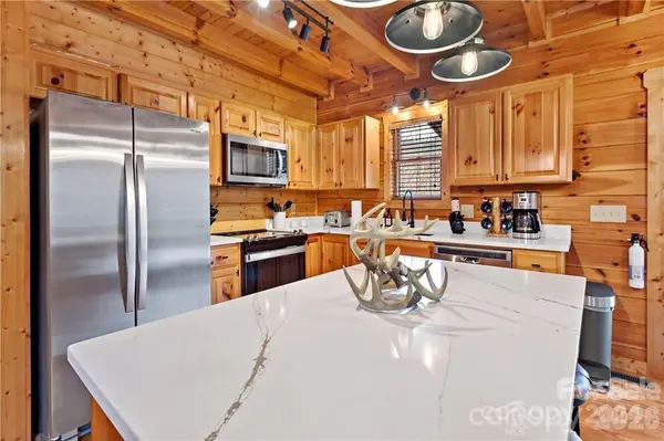 552 Lake RD, Old Fort, NC 28762