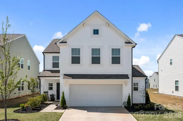 122 Slalom ST, Statesville, NC 28677