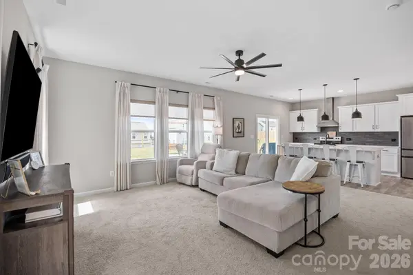122 Slalom ST, Statesville, NC 28677