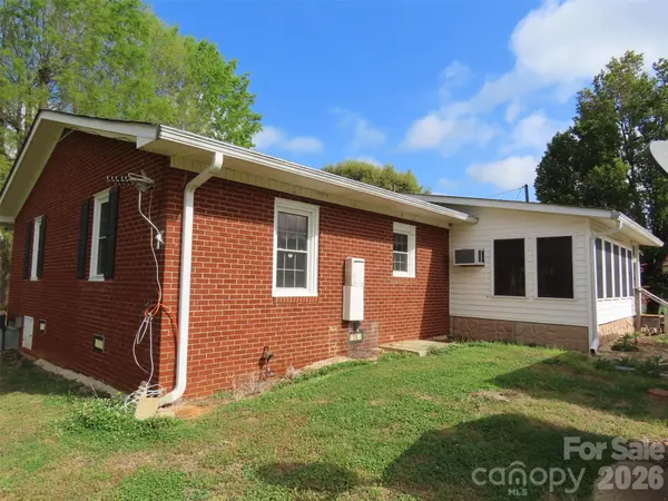 2724 Lucy Short Cut RD, Marshville, NC 28103