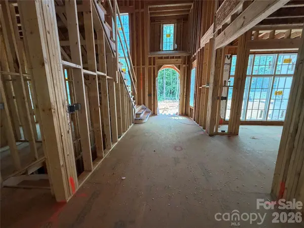 1051 Ventosa DR, Denver, NC 28037
