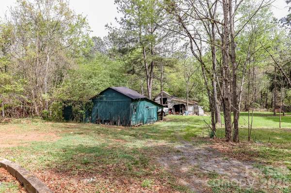 364 Dave Sims RD, Rutherfordton, NC 28139