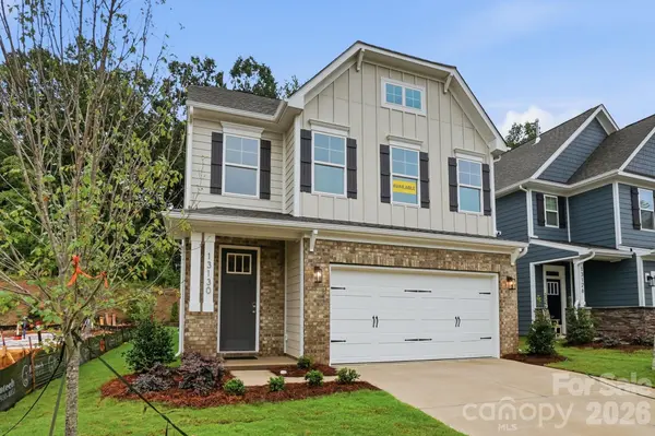 13130 Foxberry RD, Charlotte, NC 28213