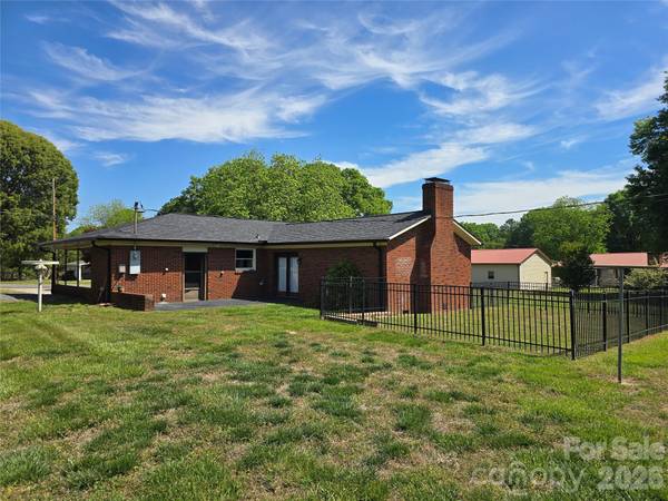 513 Sides ST, Rockwell, NC 28138