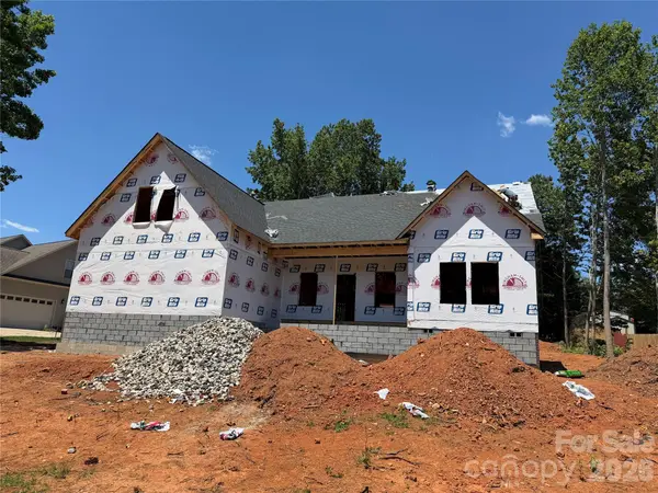 358 Autumnlight DR, Salisbury, NC 28147