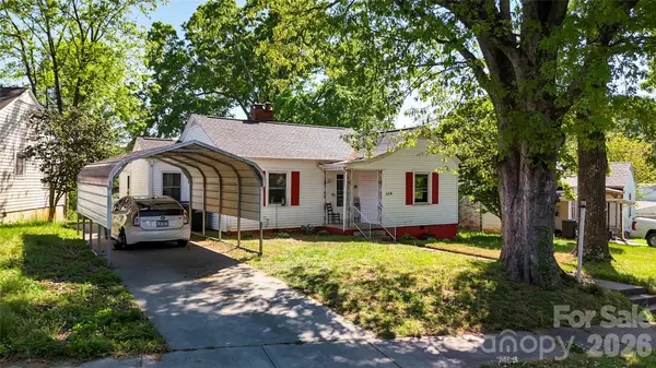 516 Margaret DR, Statesville, NC 28677