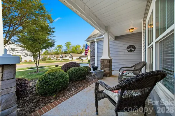 453 Pepperstone DR, Salisbury, NC 28146