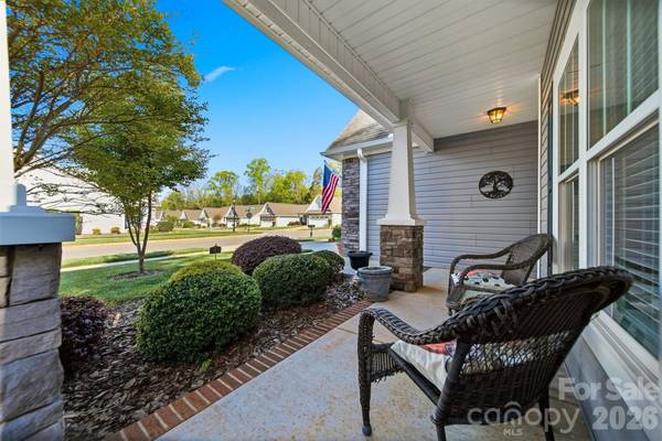 453 Pepperstone DR, Salisbury, NC 28146