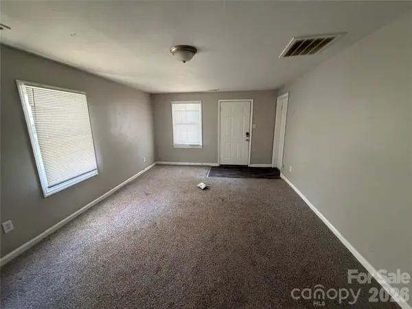 836 S Dalton ST, Gastonia, NC 28052