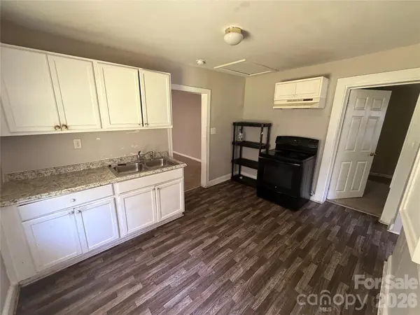 836 S Dalton ST, Gastonia, NC 28052