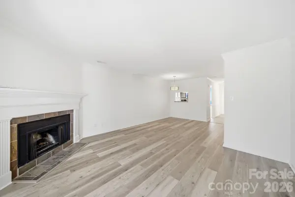 8217 Pineville Matthews RD #C, Charlotte, NC 28226