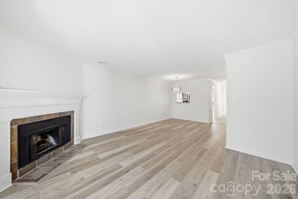 8217 Pineville Matthews RD #C, Charlotte, NC 28226