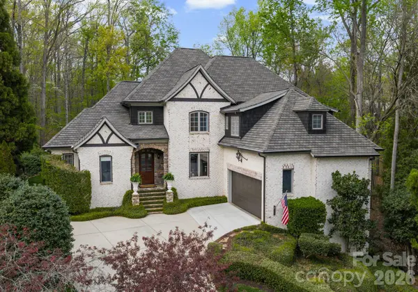 1514 Elmsford LN, Matthews, NC 28105