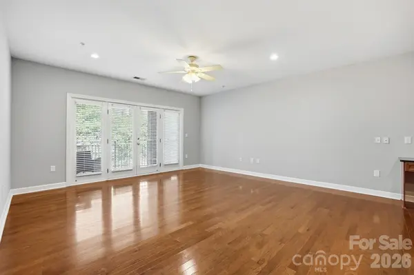 1829 Kenilworth AVE #204, Charlotte, NC 28203