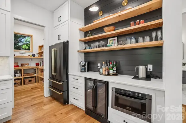 101 Santee ST, Asheville, NC 28801
