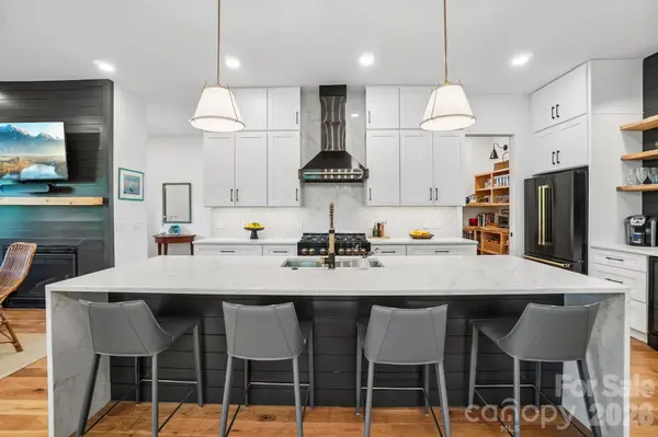 101 Santee ST, Asheville, NC 28801