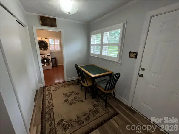 110 9th ST, Black Mountain, NC 28711