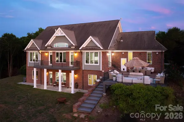 5230 Roy Mcgalliard AVE, Morganton, NC 28655