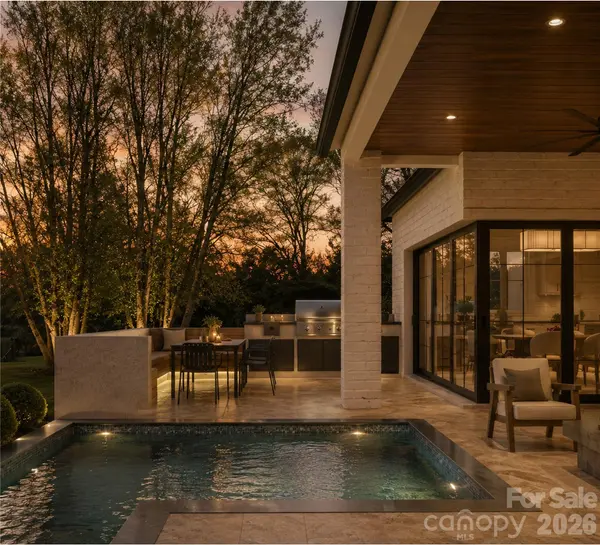 1817 Namaste DR #1, Charlotte, NC 28277