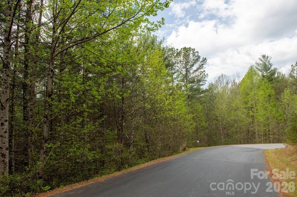 000 Collette Ridge CIR #168, Collettsville, NC 28611