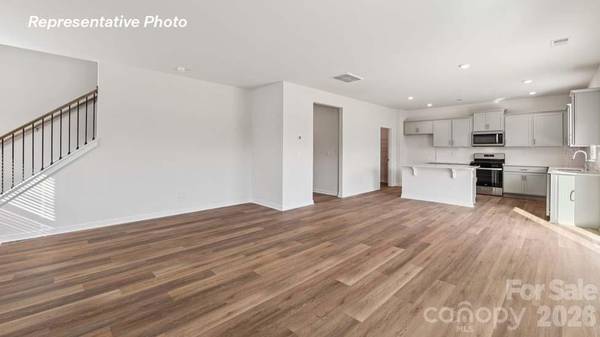 767 Dazzle LOOP, Newton, NC 28658