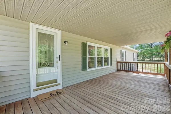 1305 Craig DR, Iron Station, NC 28080