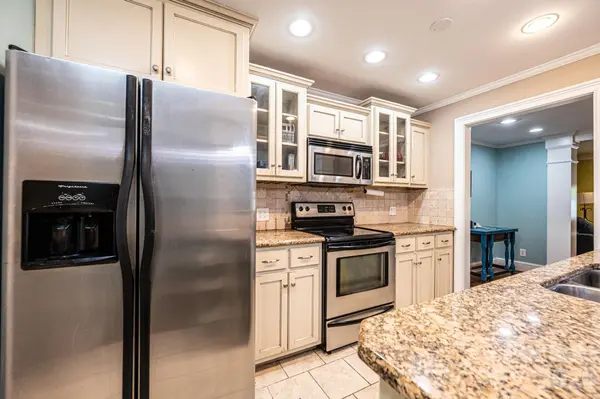 826 6th ST NW #4, Hickory, NC 28601