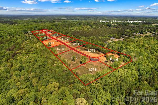 000 Boomer CT #10, Statesville, NC 28677
