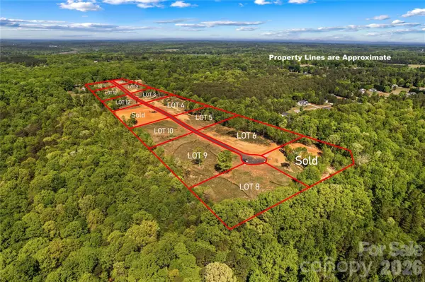 000 Boomer CT #13, Statesville, NC 28677
