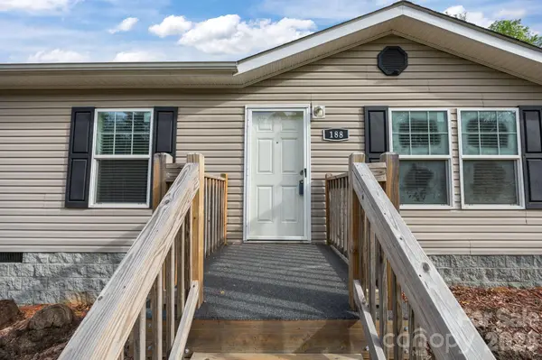188 Low LN, Statesville, NC 28677