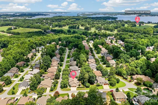 7835 Sand Trap LN, Stanley, NC 28164