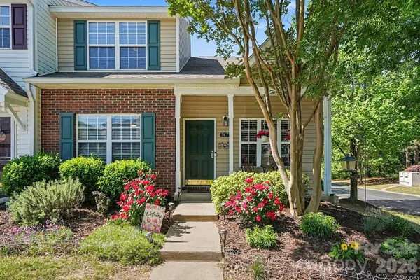 747 Rock Lake GLN, Fort Mill, SC 29715