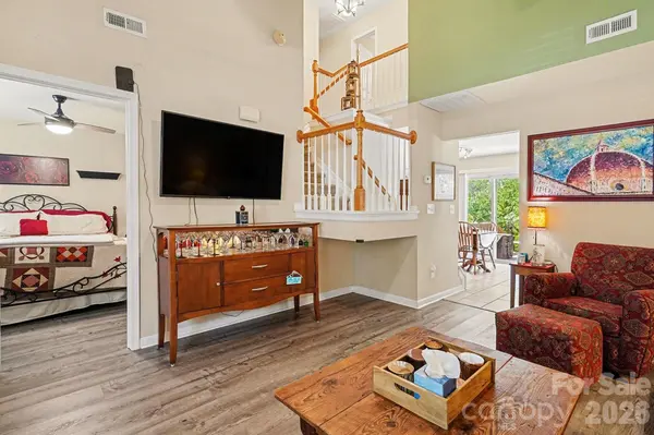 747 Rock Lake GLN, Fort Mill, SC 29715