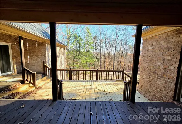 113 QUIET COVE RD, Mooresville, NC 28117