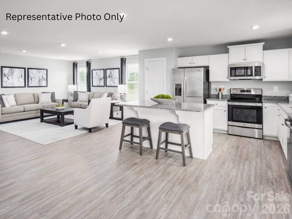 930 Pemberley ST, Lancaster, SC 29720