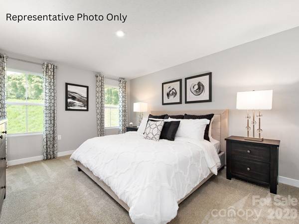 930 Pemberley ST, Lancaster, SC 29720