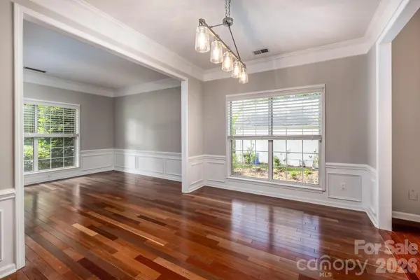 107 Monterey DR, Mooresville, NC 28117